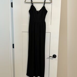 Black v-neck Jumpsuit